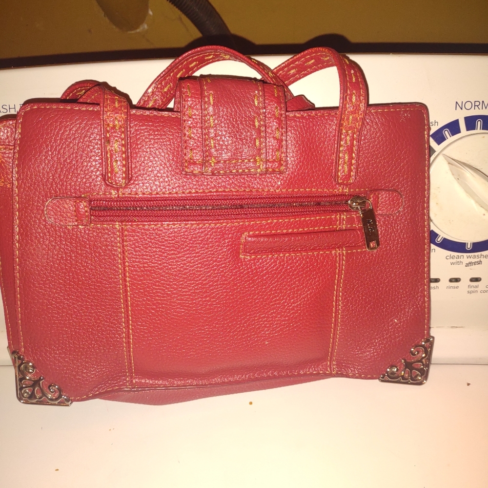 Woman's M.C Marc Chantel Red Hand bag - Picture 3 of 5